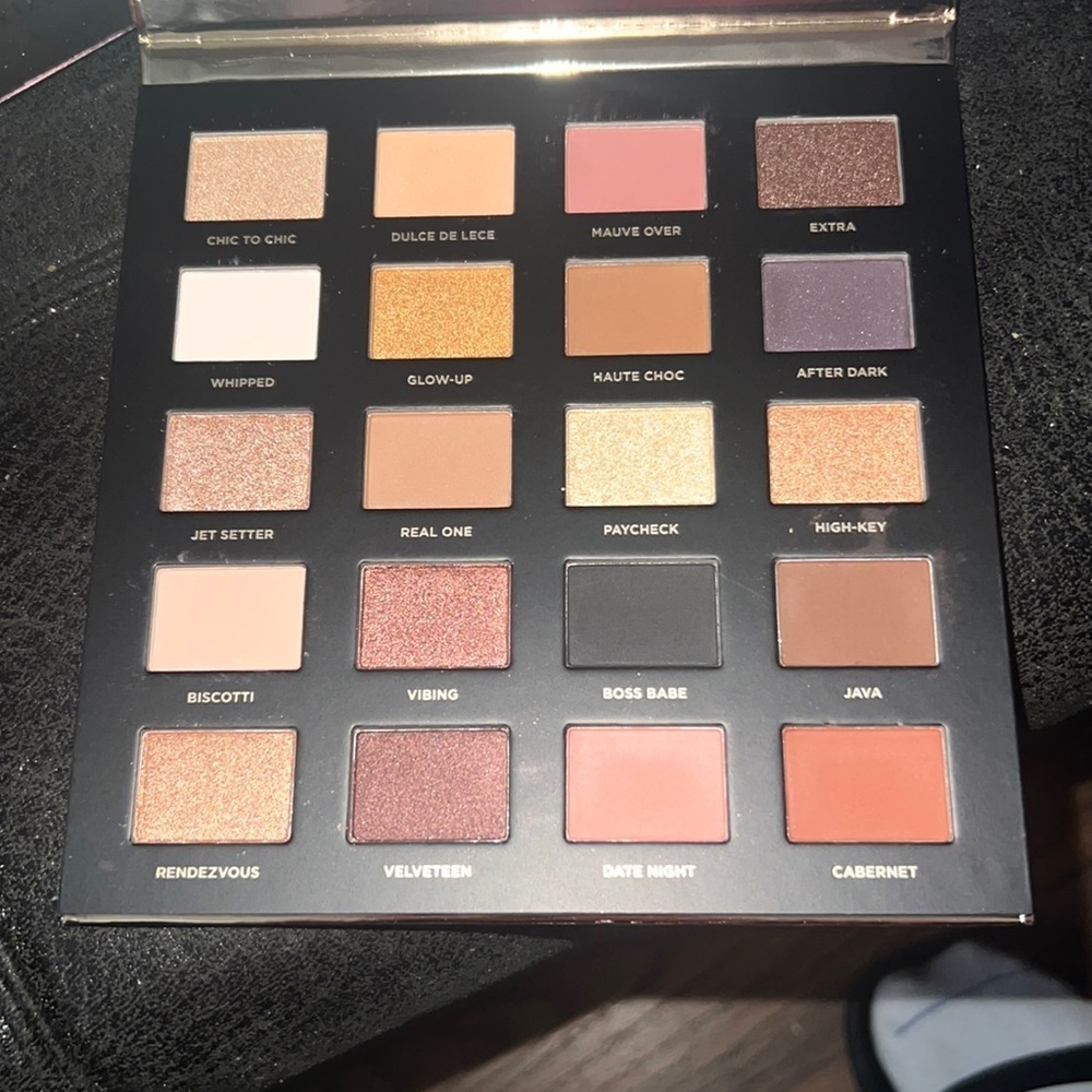 Eyeshadow Palette​​​